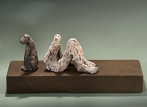 unique-sculpture-roelna-louw-495x361 I've-Got-Your-Back figurine sculpture - Roelna Louw