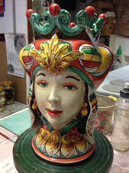 Portapianta-head-jar-italy JAR-PORTAPIANTA-HEAD-IN-CERAMICS-WITH-CALTAGIRONE-LUSTRES-METAL