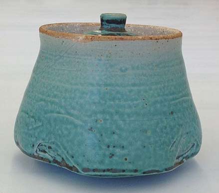 Jar--Thrown-and-Altered-Val's-Green by Se Kim -Thrown-and-Altered-jar in -Green by Se Kim