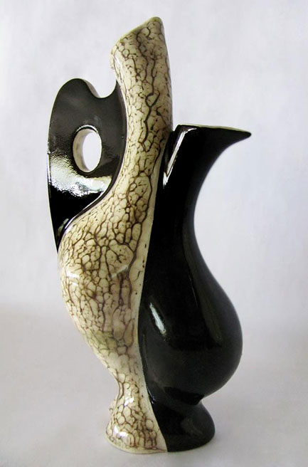 Alulia-pitcher-portugal Jarras---Aleluia-pitcher mid century made in Portugal