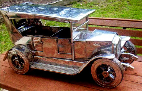 John-Rafter----The-Volvo---2015 John-Rafter----automobile sculpture The-Volvo---2015