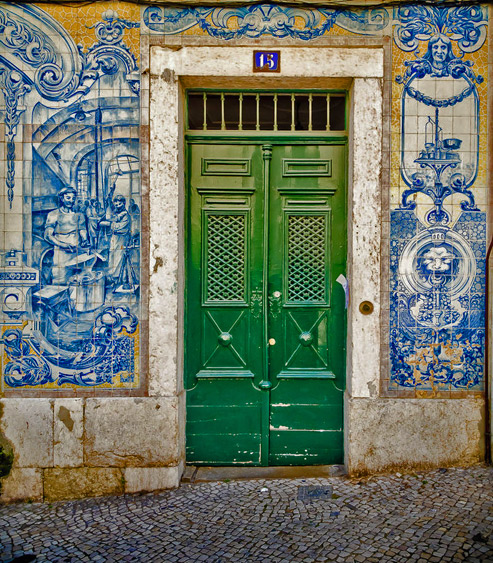 Lisbon-azulejos-foto-Jos-Dielis Jos-Dielis---Lisboa-Uploaded-by-tm