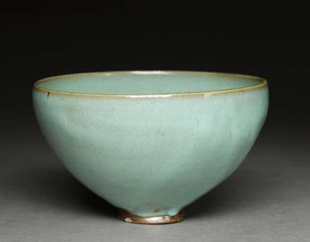Junyao-deep-bowl-with-blue-glaze,-12th-century,-Song-Dynasty-(AD-960-–-1279) Junyao deep bowl with blue glaze, 12th century, Song Dynasty (AD 960 – 1279)