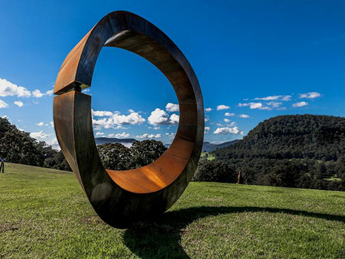 kangaroo-valley-art-festival-2015---Orb-by-David-Ball---J-Griffiths Orb-by-David-Ball--photo--J-Griffiths
