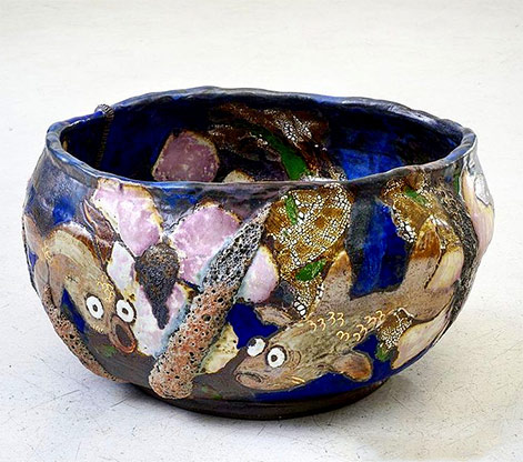 Karin-Gulbran-ceramic=cup Karin-Gulbran-ceramic cup fish pond decor