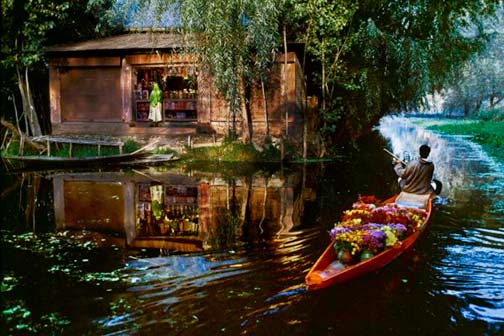 kashmir-flower-boat