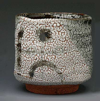Keisuke-Shimatani-tea-bowl Keisuke Shimatani-tea bowl mottled surface pattern