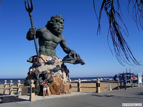 paul-dipasqualeking_neptune_statue-475x356 Huge King Neptune statue by Paul DiPasquale - Virginia Beach, USA