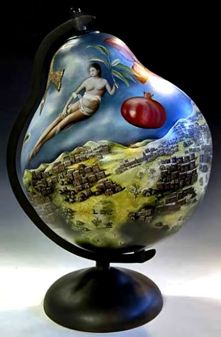 kKurt-Weiser ceramics Kurt-Weiser_-porcelain globe