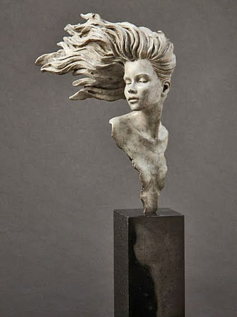 Michael-James-Talbot-sculpture-bust Lógi-Cult-Michael-James-Talbot