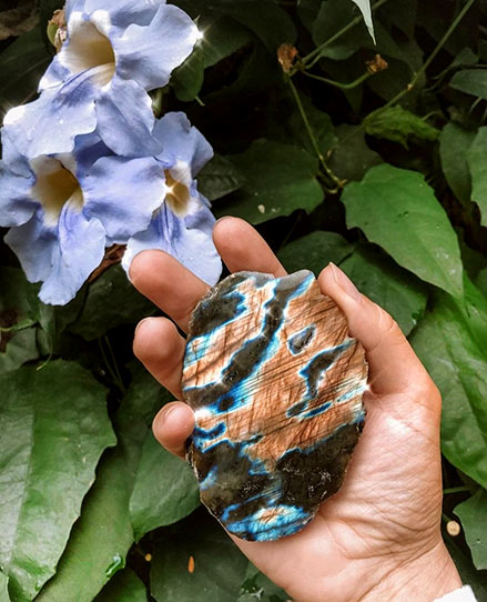 Labradorite!- Labradorite! crystal