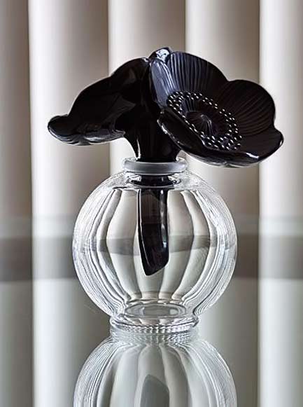 Lalique-glass-Perfume-Bottle Lalique-Two-Anemones,-Black-Perfume-Bottle