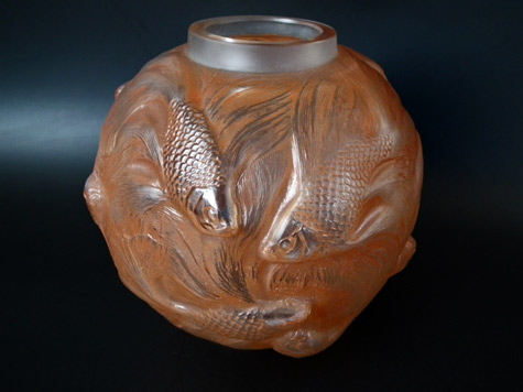 rene-lalique-glass-vase-75x356 lalique-vase swimming fish decoration