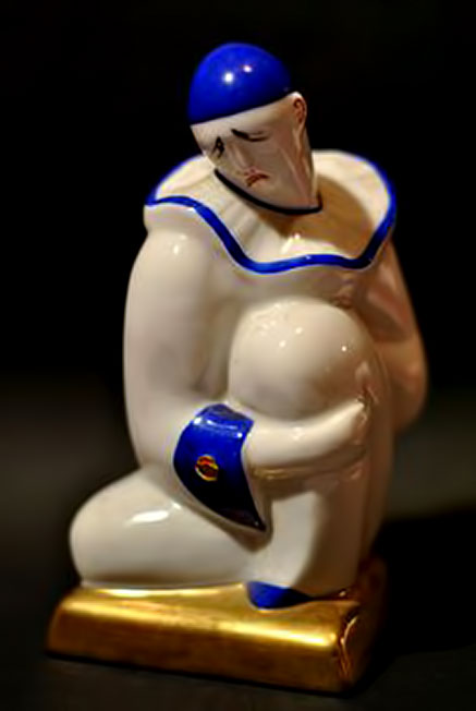 Lampe-veilleuse-Pierrot-Art-Déco-Limoges Lampe veilleuse Pierrot Art Déco Limoges porcelain figure