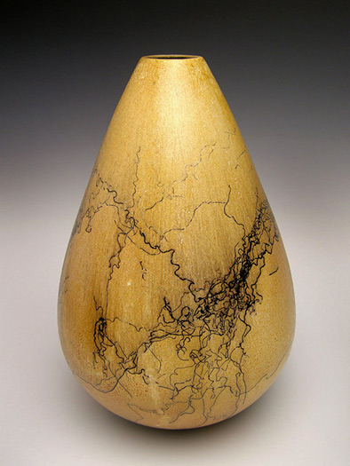 letsgetmuddy-raku-horsehair-vase-394x525 Letsgetmuddy flickr Raku horsehair pottery vase