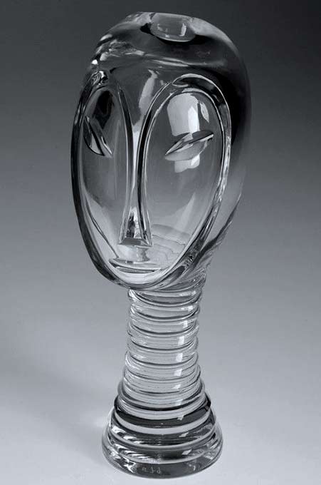 Lindstrand,-Vicke----Kosta-Year-'50s-Size-h.9inches-Carved-and-polished-sculpture-of-an-African-head , Vicke Lindstrand -- Kosta Year '50s Size h.9inches Carved and polished sculpture of an African head.