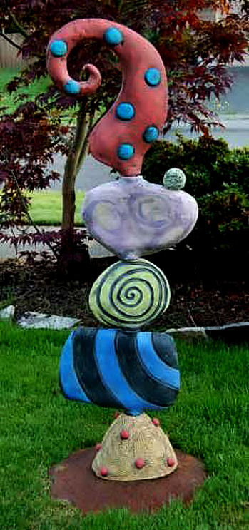 Marissa-Motto-sculpture Marissa-Motto-Ceramic garden totem