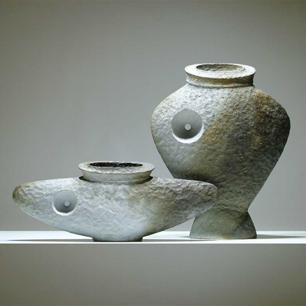 Martin-McWilliam-ceramic-art Martin-McWilliam-ceramic-contemporary vessels with textured surface