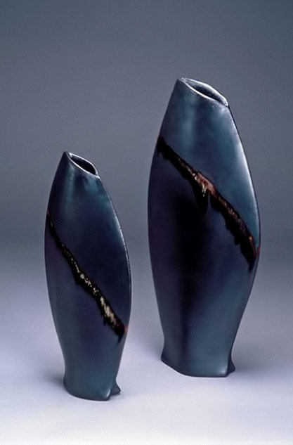 Mary-Kenny-black-vases Mary-Kenny-black-vases