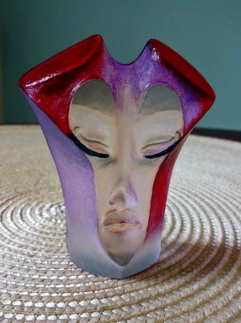 Mats-Jonasson-glass-sculpture-mascot Morganna Mats Jonasson Swedish art glass sculpture - mascot Morganna