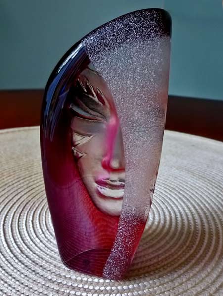 Ma-Jonasson-Masquerade-red-glass-sculpture Mat Jonasson Masquerade Red glass sculpture