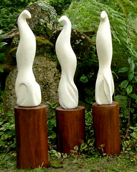 Meeting-by-Yamuna-Bruce---2015 Three white birds sculpture Meeting-by-Yamuna-Bruce---2015