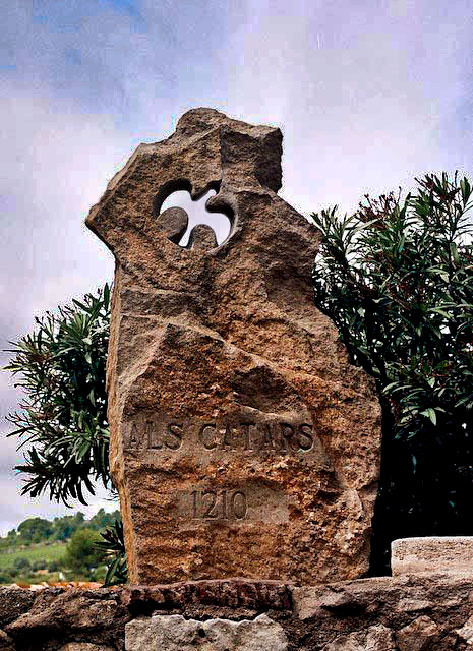 memorial-to-the-cathars-Caunes-Minervois--- Memorial to the Cathars-Caunes, Minervois