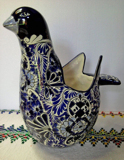 Mexican-Folk-Art-Pottery Talavera Majolica Blue Dove planter