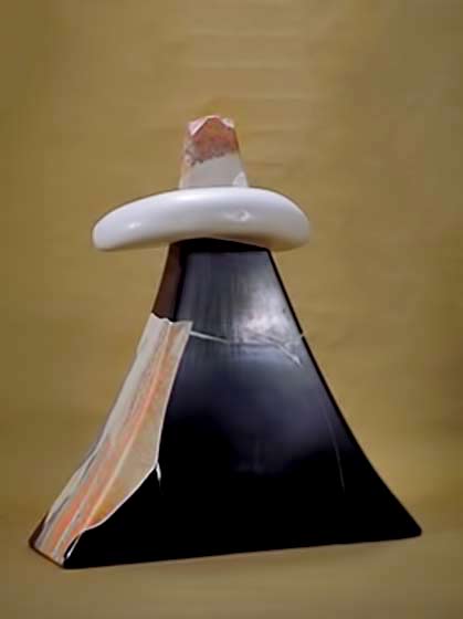 Munemi Yorigami-ceramic-recreation-sculpture mount-munemi-yorigami-sculpture