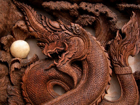 nag1 naga sculpture with pearl