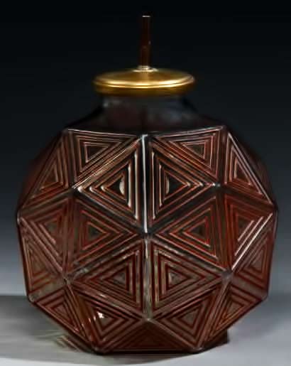 Art-Deco-lamp-rene-lalique nanking-rene-lalique-vase-mounted-as-a-lamp