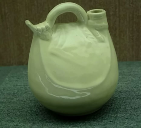 466px-423px-Chinese-Water-vessel.jpg National-Palace-Museum-in-T