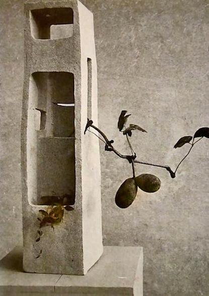 Isamu-Noguchi-ceramic-sculpture Isamu Noguchi-ceramic sculpture