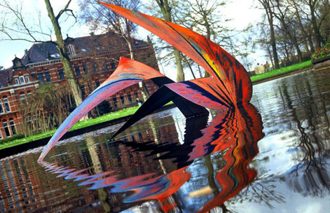 yannis-koutsouradis-public-sculpture-471x304 Nude Reflect-Yannis Koutsouradis