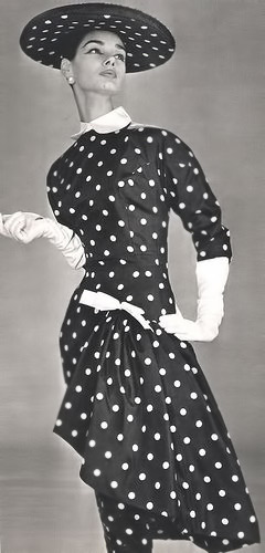 1956-paquin-outfit- 240x500 Paquin polka dot outfit L'Officiel magazine 1956.