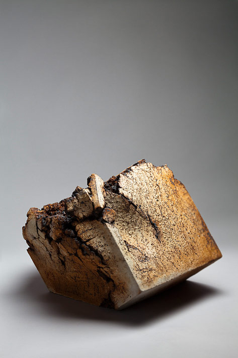 Pascale-Lehmann--anstsract-cube Pascale-Lehmann Cilean ceramic artist