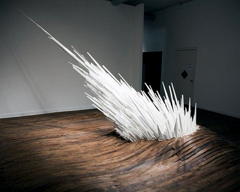 475px-380px-Jonatha-Latiano-sculpture 475px-380px-Jonathan Latiano sculpture - spiky ceramic abstract form