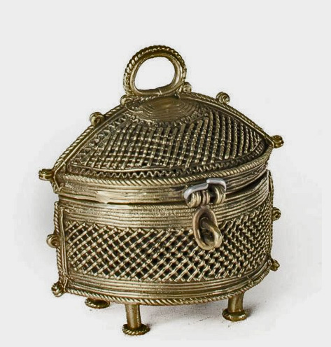 oval-dhojkra-vessel-473x496 Pedi---Oval Coffer---RoadsWellTraveled