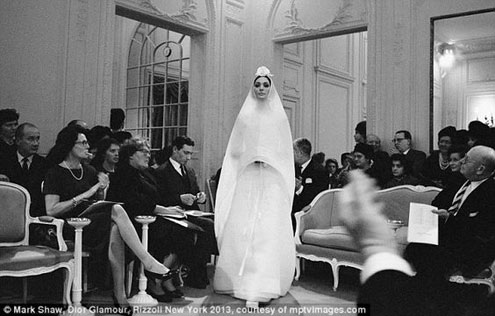 Mark-Shaw-photography photographs-are-the-work-of-society-photographer-Mark-Shaw