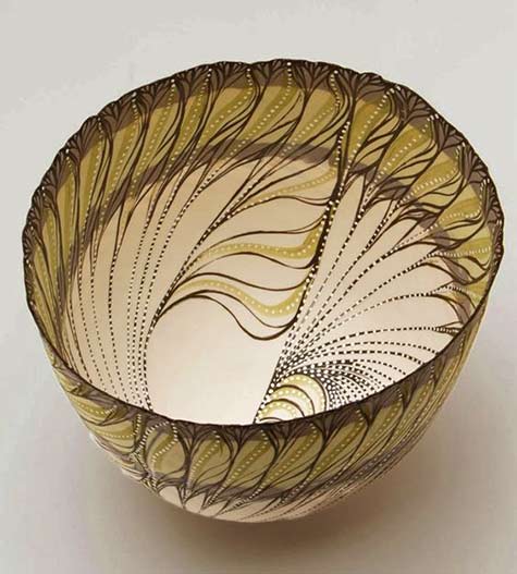 african-ceramist-cheryl-malone porcelain-vessel-by-south-african-ceramist-cheryl-malone