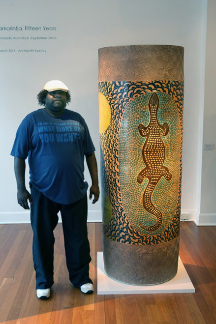 derek-jungarrayi-thompson-vessel-439x659 Powerhouse-Derek-acquisition-indigenous-artist-from-Ernabella-Australia-Derek Jungarrayi Thompson