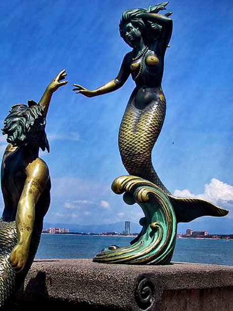 puerto-vallarta-mermaid-statue-by-digiyesica-on-Flickr Puerto Vallarta mermaid sculptures