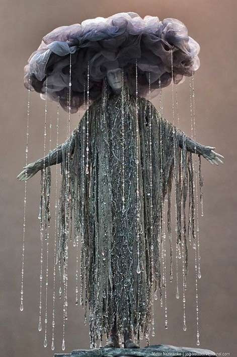 Alexandra-Kokinova-rain-costume rain alexandra-kokinova