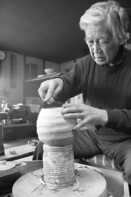 Takumi-Nakashima-raku-master-419x631 Raku bowl master at Asukagama, Takumi Nakashima