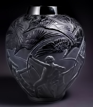black-archers-vase-lalique-394x453 Rare-black-'Archers'-vase R.Lalique - archers firing arrows - raised relief vase decoration