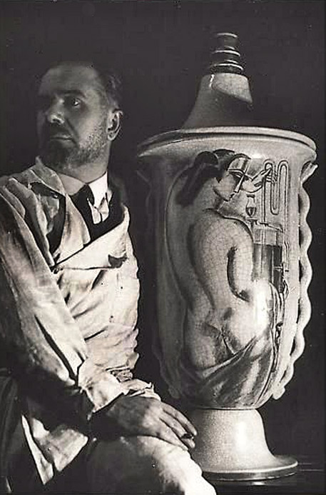 Rene-Buthaud-french-ceramicist Rene-Buthaud with an art deco lidded vessel