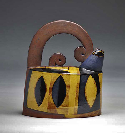 Richard-Phethean-English-potter Richard-Phethean---Oval-Teapot