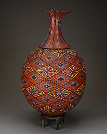 Ricky-Maldonado-pottery Ricky-Maldonado-pottery on a stand