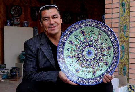 rishtan_ceramics_center_09 Large ceramic charger--Rishtan