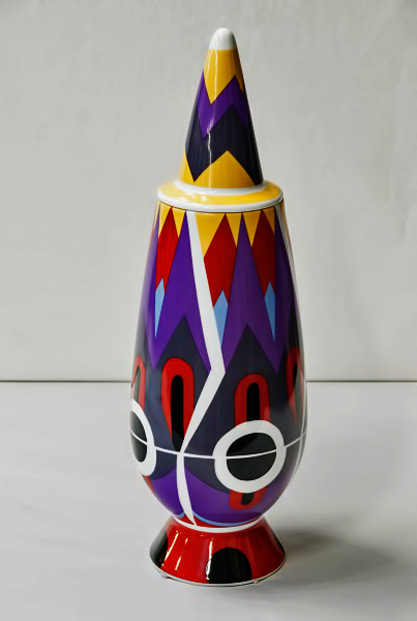 futurist-vessel-robert-venturi-417x621 Robert Venturi-,-1925 Manufacture-Alessi,-Crusinallo-1992-White-porcelain-vase-with-polychrome-decoration,